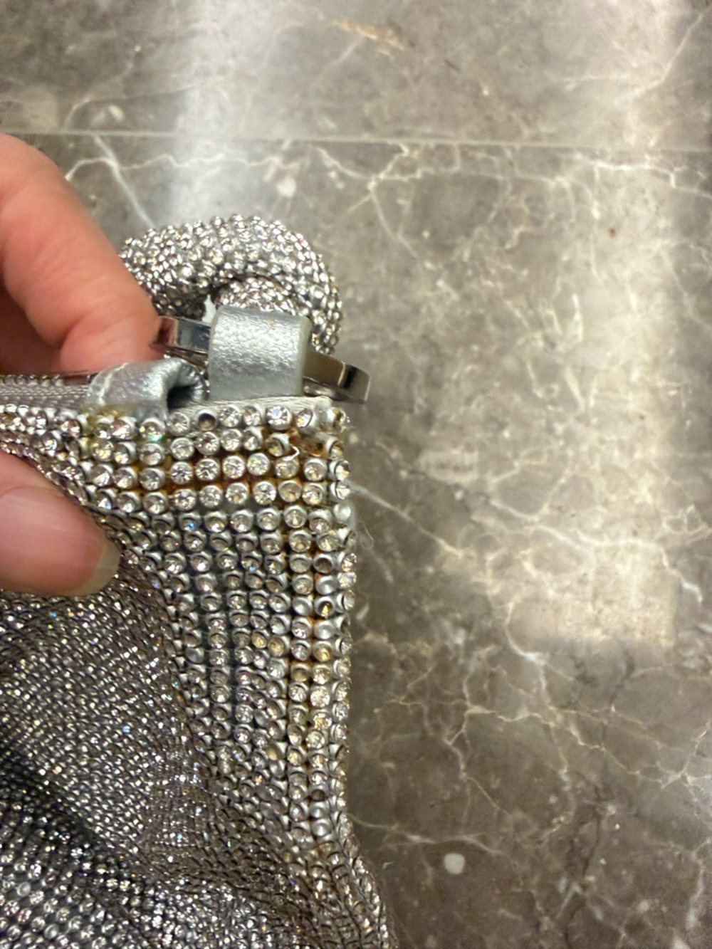 Silver Crystal Mesh Shoulder Bag - Elegant Evening Accessory - Picture 13 of 16